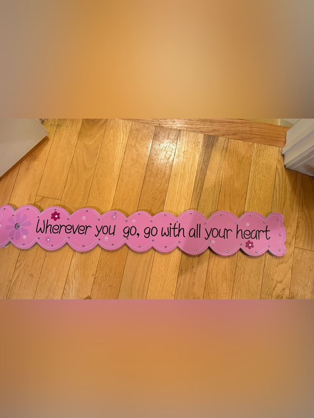 Pink Inspirational Scalloped Wall Sign - pink, sparkly, fun!